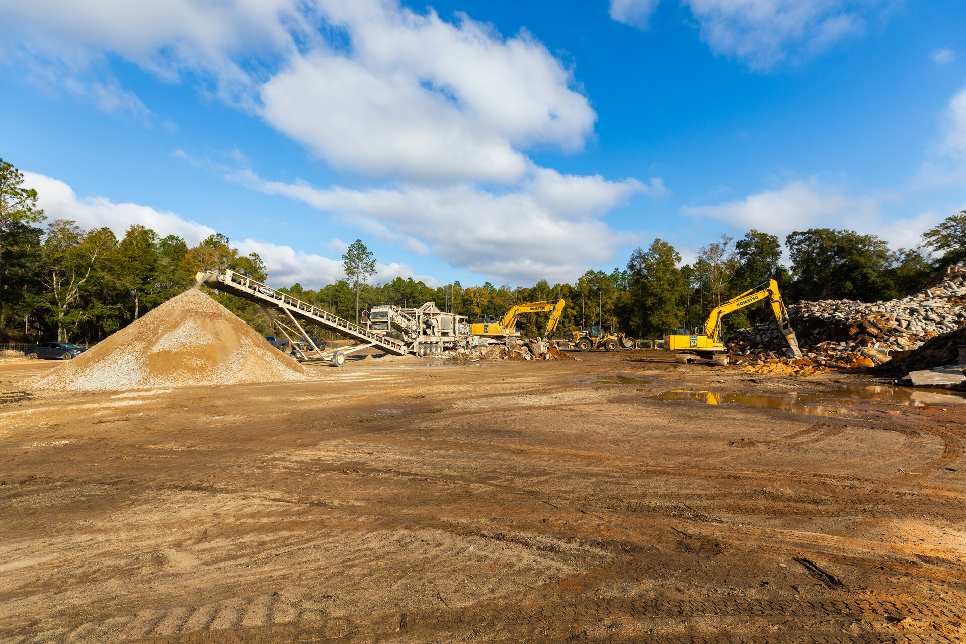 Site & Utility crushing and screening yard